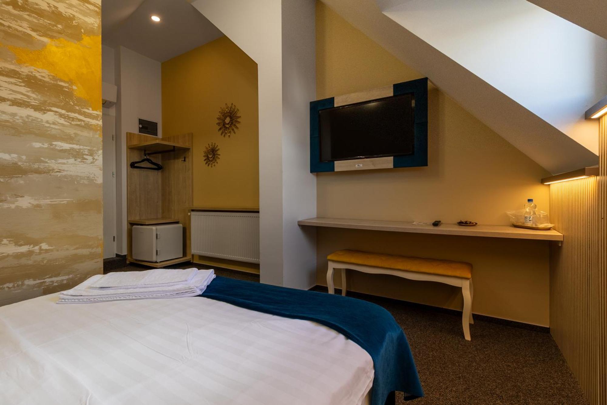 Loft By Lumiere Sibiu Hotel Exterior photo