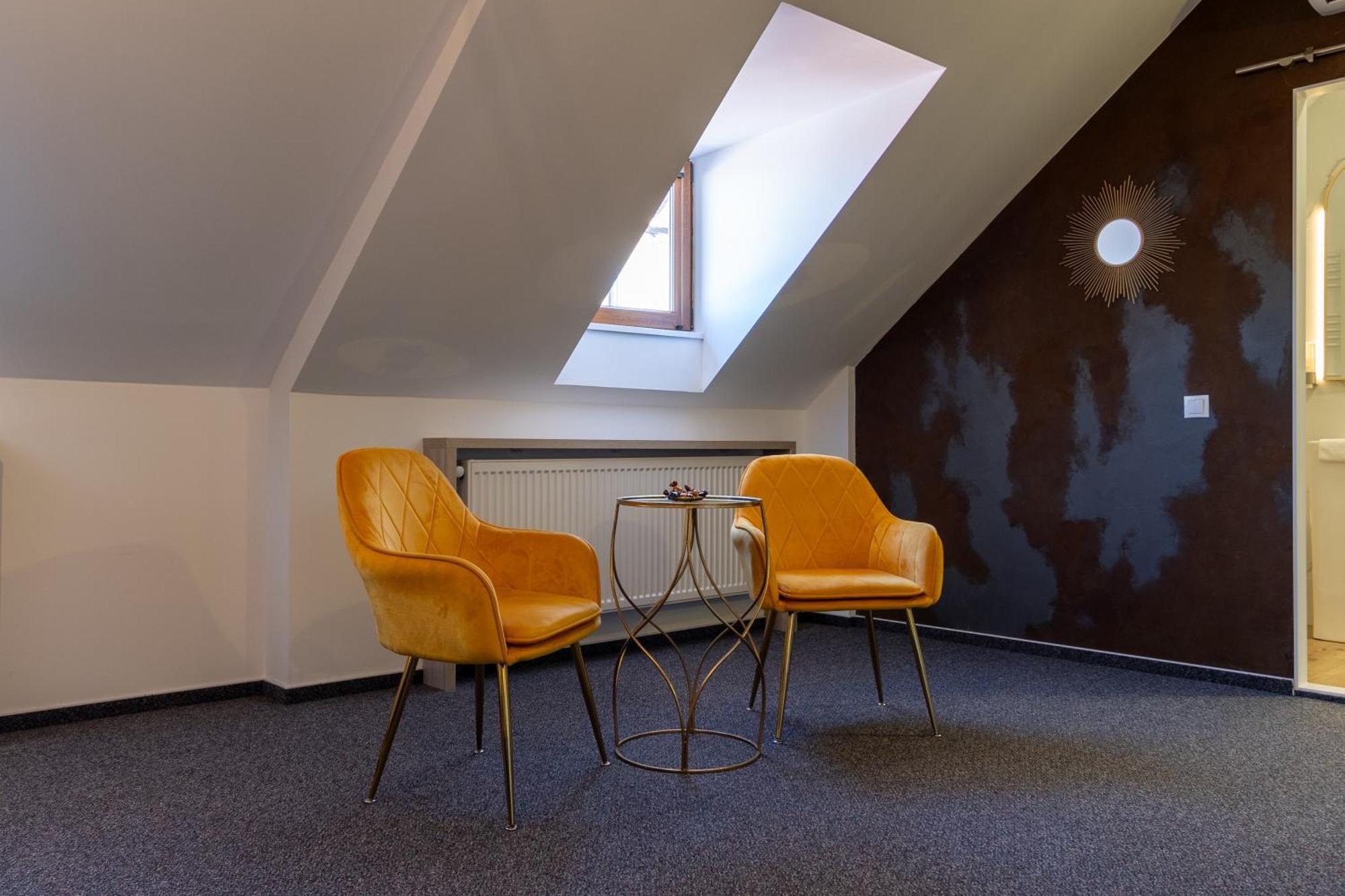 Loft By Lumiere Sibiu Hotel Exterior photo