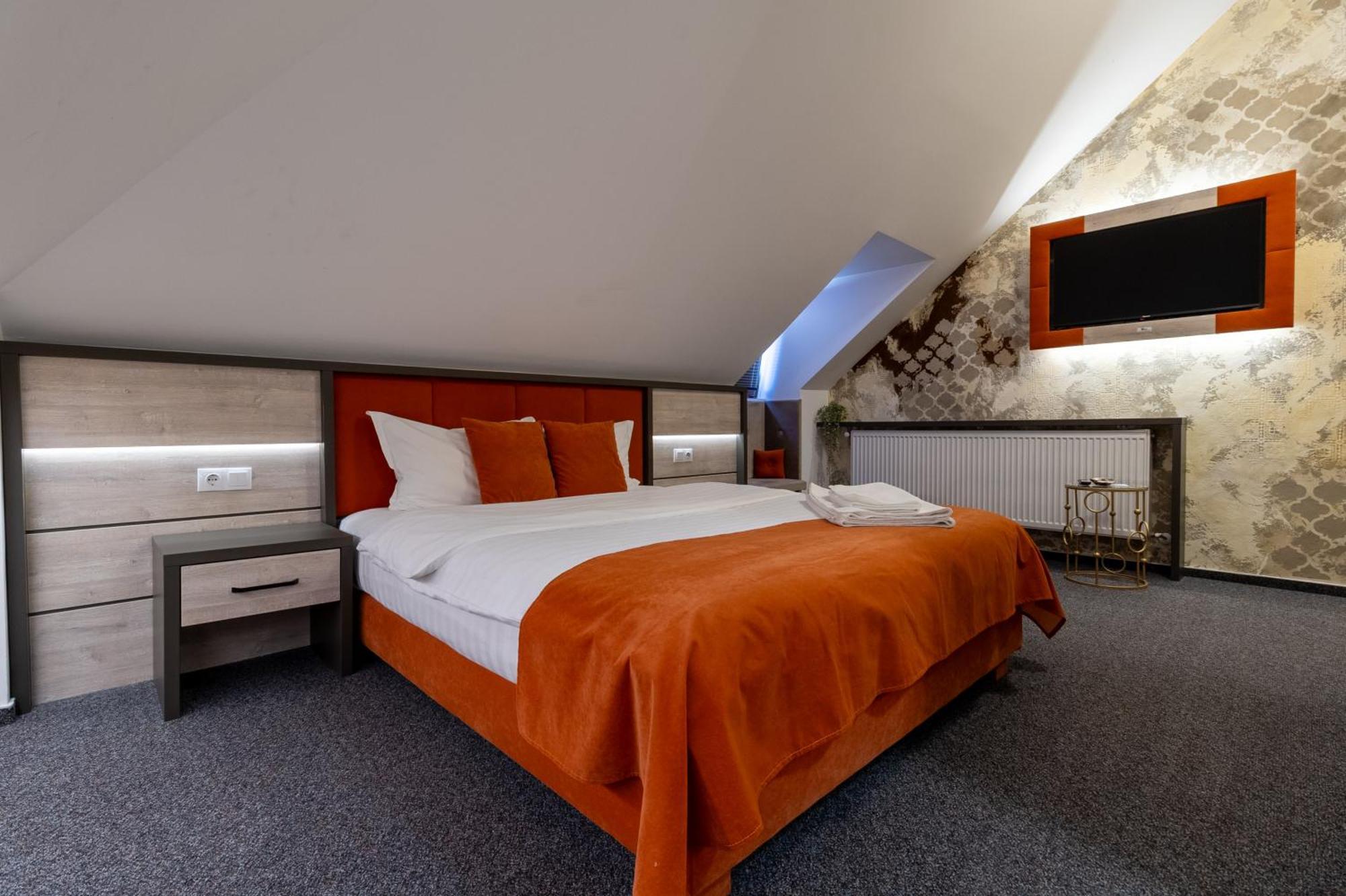 Loft By Lumiere Sibiu Hotel Exterior photo