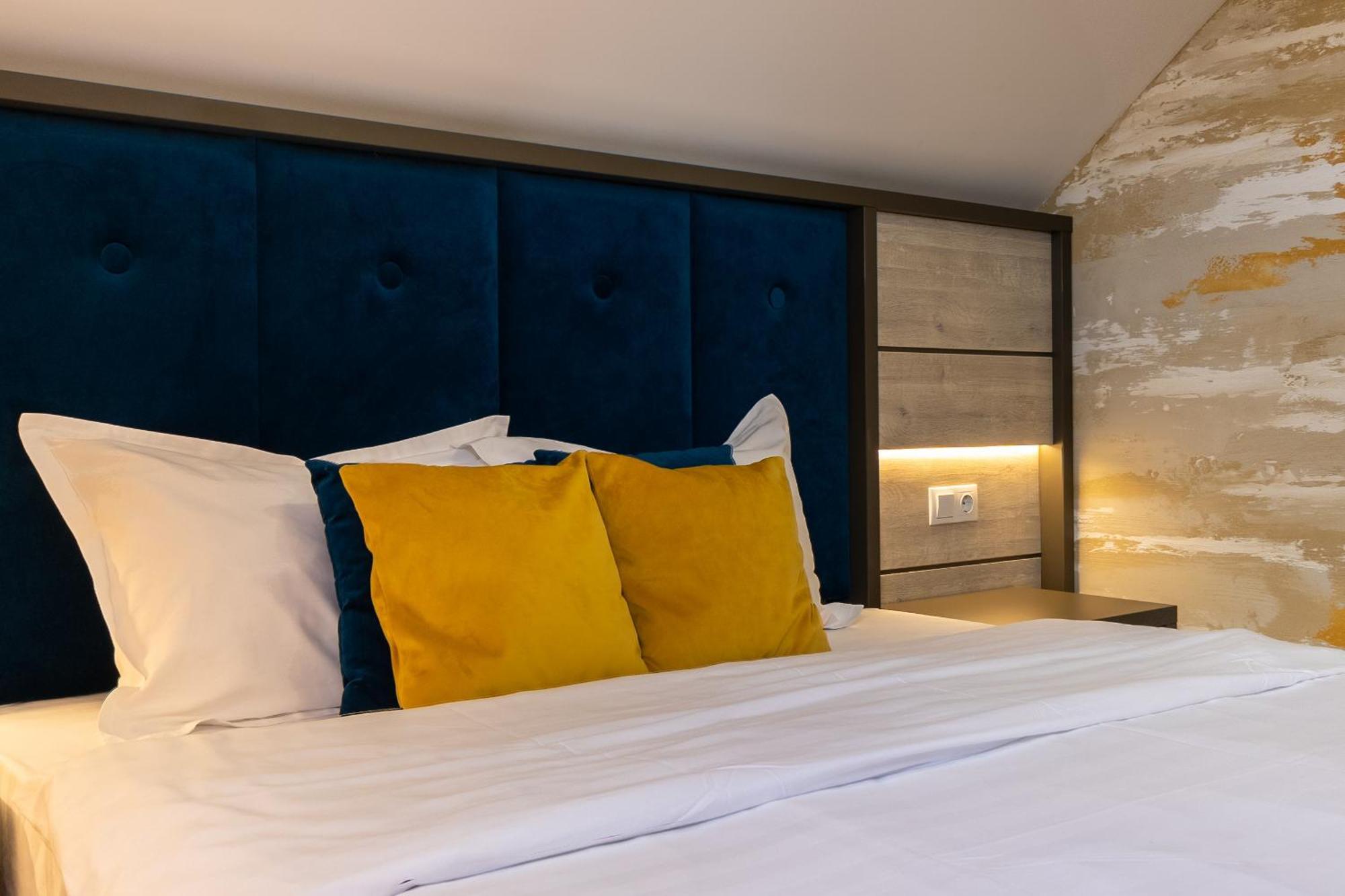Loft By Lumiere Sibiu Hotel Exterior photo